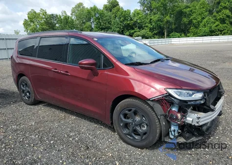 2021 Chrysler Pacifica Hybrid Touring L z USA, uszkodzony, nr VIN 2C4RC1L74MR529329